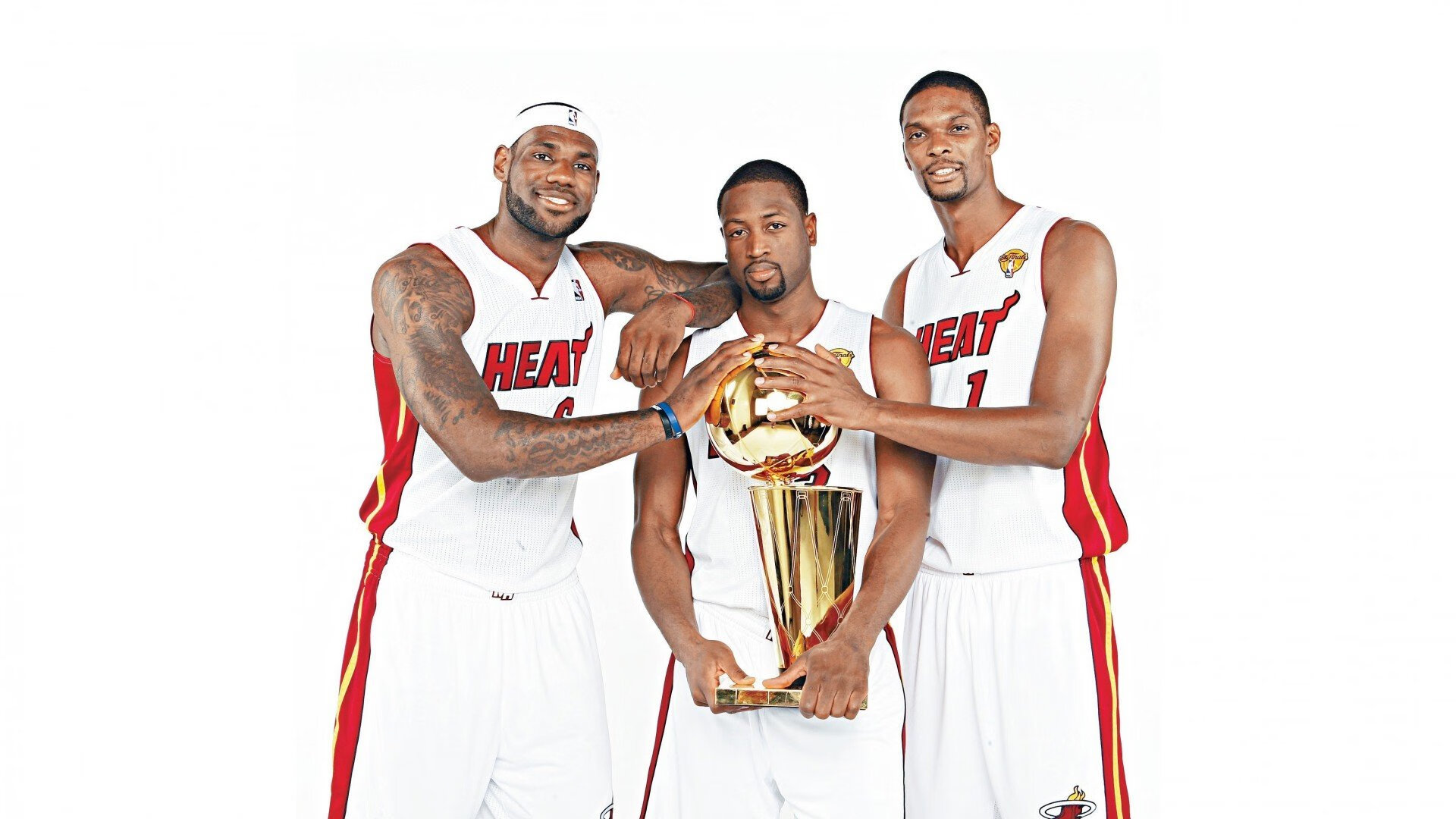 中国篮球教练员团队管理能力提升途径与实践方法,篮球教练团队组成